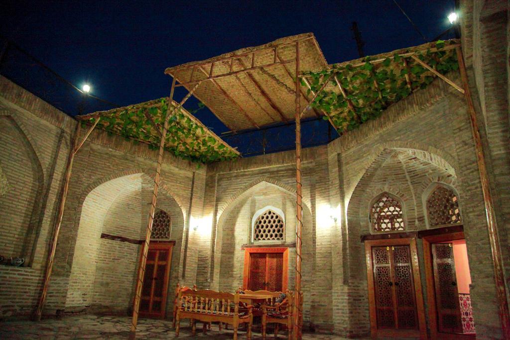 Khurjin Hotel Bukhara Exterior photo