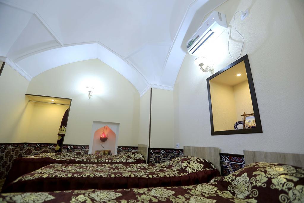 Khurjin Hotel Bukhara Room photo